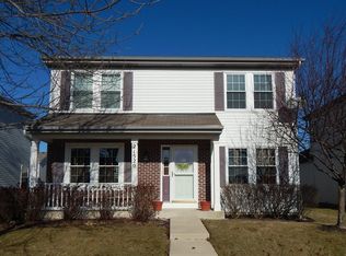 21520 Vesper St, Crest Hill, IL 60403