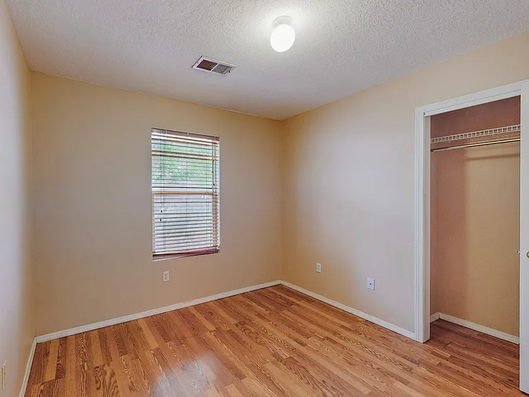 10728 Hatch Dr NW — Photo 9