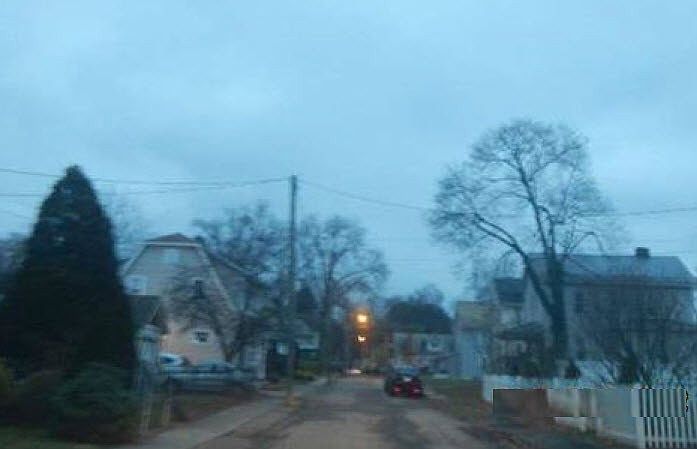 2nd image of 132 Poplar Ave NW