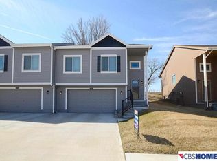 14229 Wood Valley Dr, Omaha, NE 68142