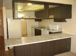 2nd image of 2135 N Courtenay # 221c Pkwy