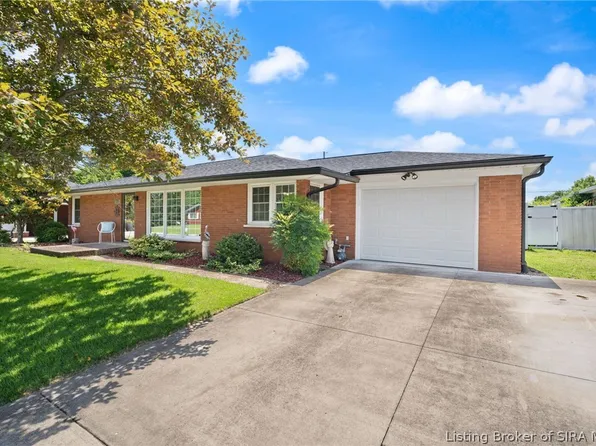 508 Grasmere Drive, Clarksville, IN 47129
