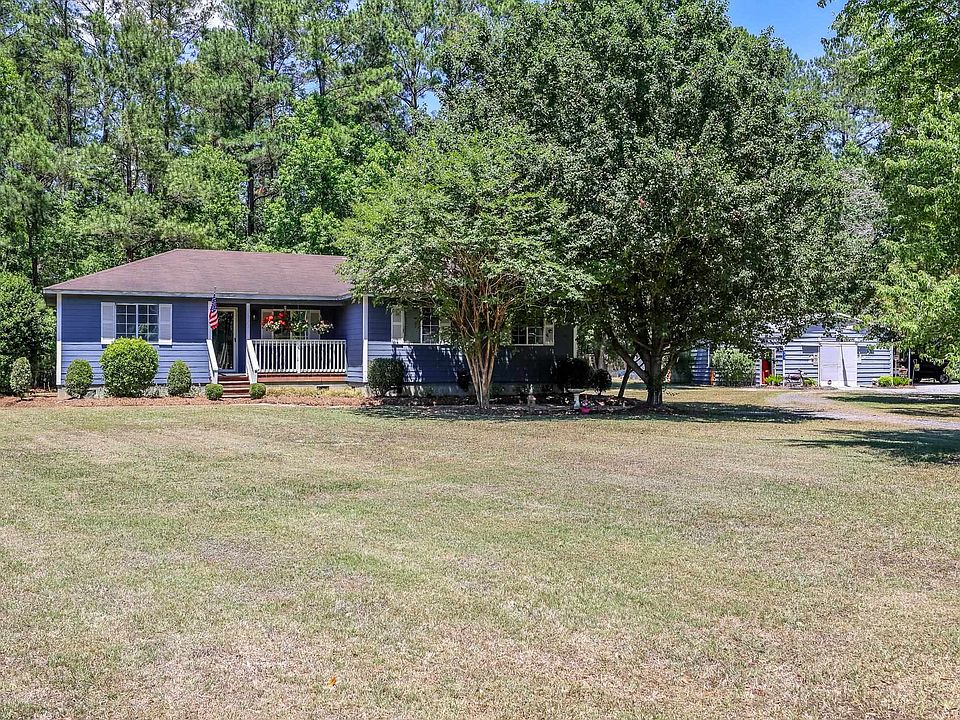 1st image of 323 Roughbark Dr.