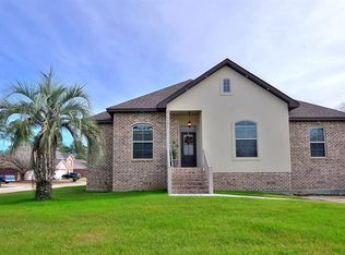 1101 Devonshire Dr, Slidell, LA 70461