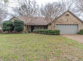 2505 Royal Scots Way, Fort Smith, AR 72908