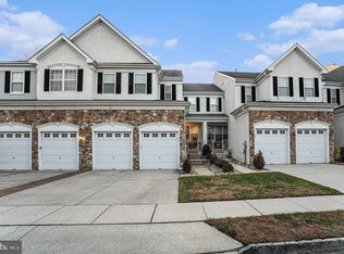 56 Weaver Dr, Marlton, NJ 08053