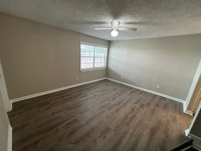 10 Merrie Cir — Photo 21