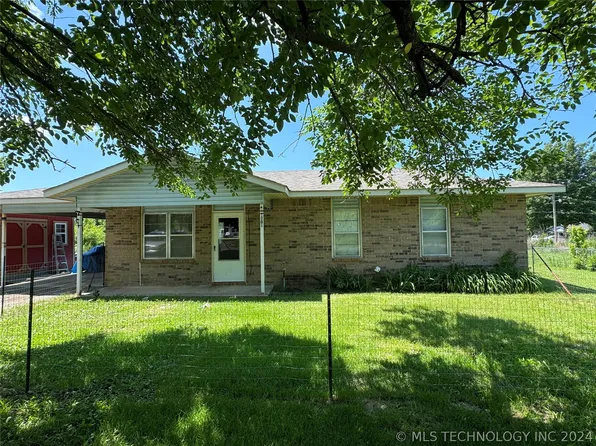 301 N Spencer St, Chouteau, OK 74337