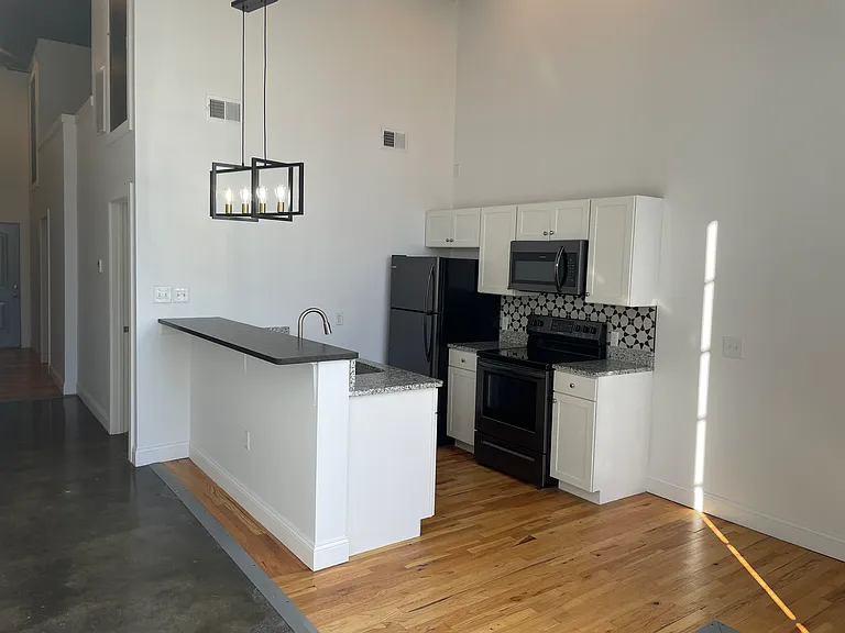 The Lynchburg Midtown Lofts — Photo 29