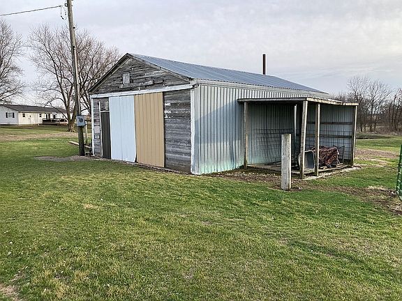 4th image of 1962 255th St