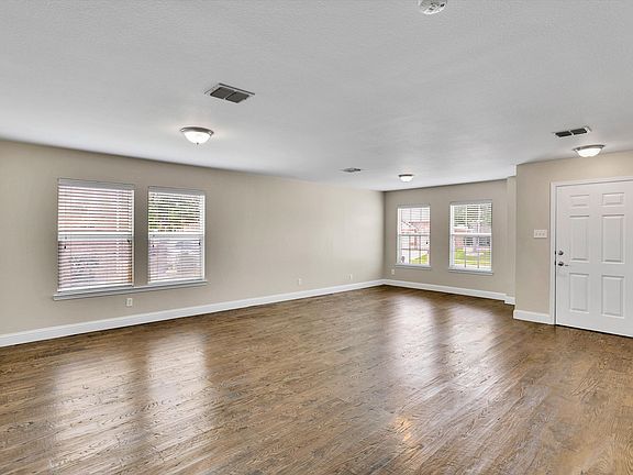 2nd image of 13286 Guerin Dr