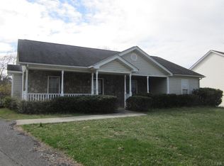 110 Farley Branch Dr, Lynchburg, VA 24502