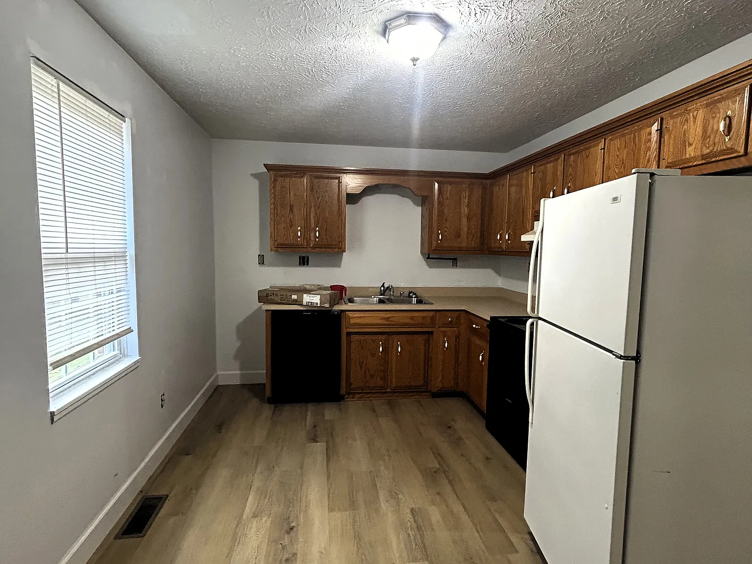 316-318 Humston Dr — Photo 2
