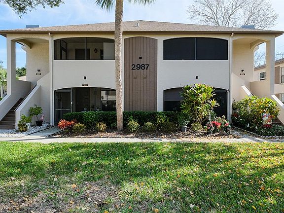 2nd image of 2987 Bonaventure Cir APT 101