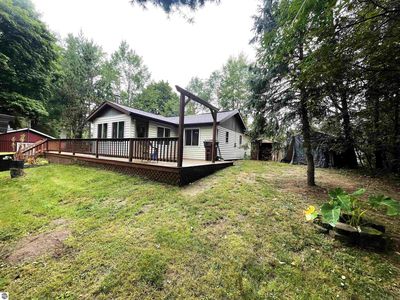 9077 Michigan Ave, Saint Helen, MI, 48656