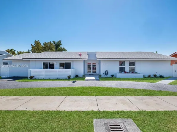 13710 SW 18th Ter, Miami, FL 33175