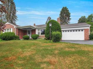 50 Fair Acres Dr, York, PA 17403