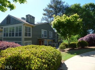 1307 Riverview Trl, Roswell, GA 30075