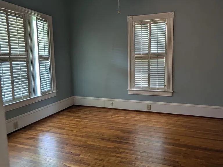 114 W Park Ave — Photo 32