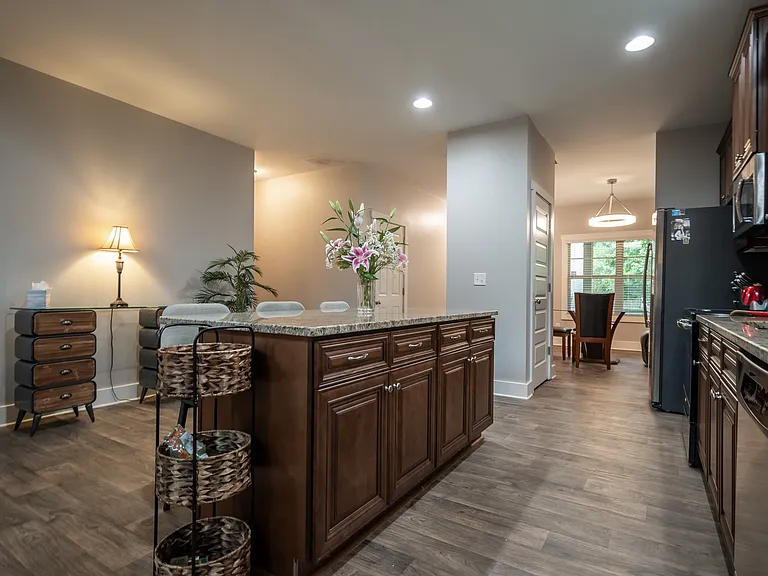 436 Park West Blvd — Photo 5