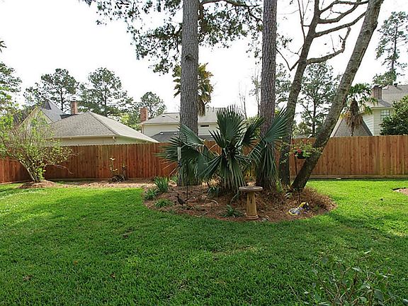 3rd image of 5810 Woodland Falls Dr