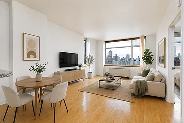 1760 Second Avenue, #9B