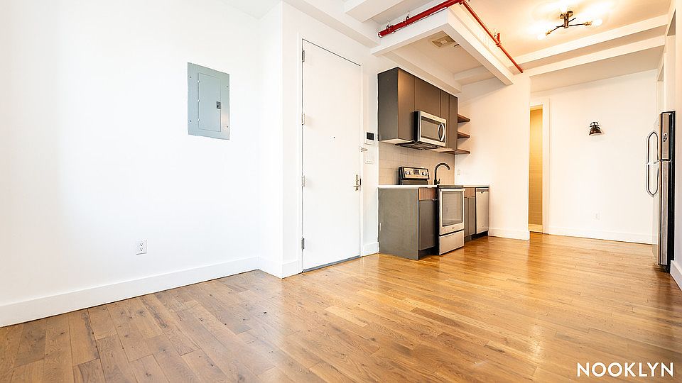1st image of 238 Pulaski St #2D
