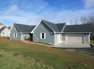 104 Garden Pl, Elma, WA 98541