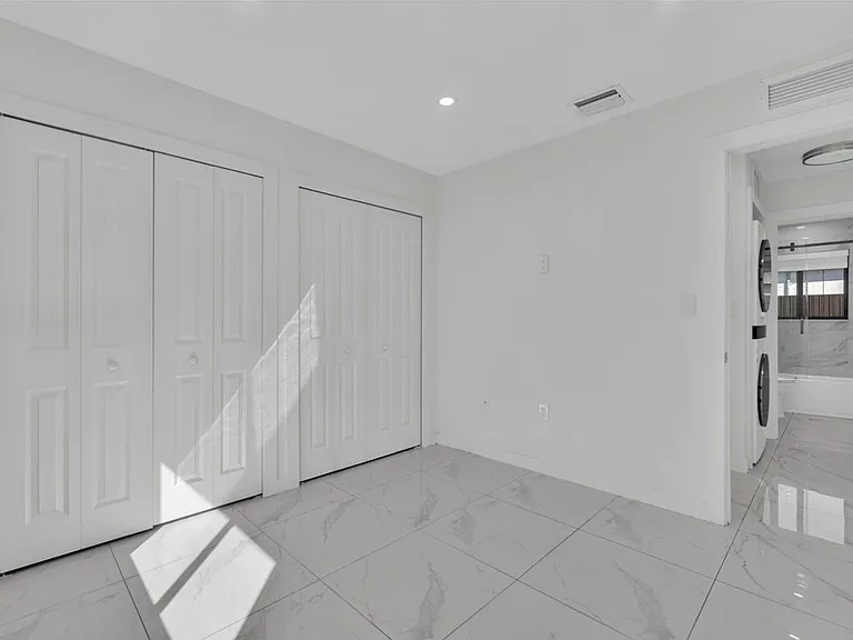 2490 NW 44th St #2490 — Photo 9