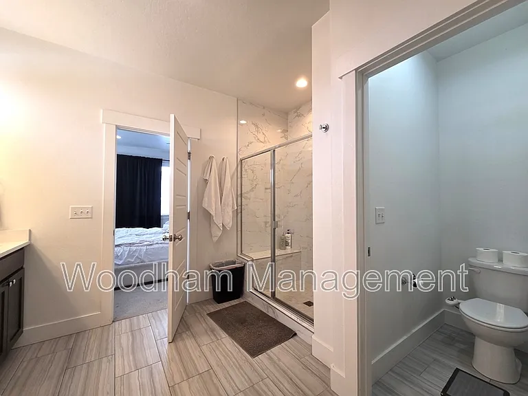 98 Caitlin Rd — Photo 17