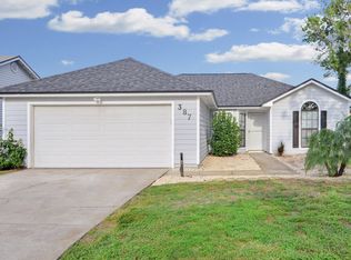387 Naugatuck Dr, Jacksonville, FL 32225