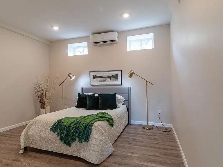 56 Linden Ave #3 — Photo 3