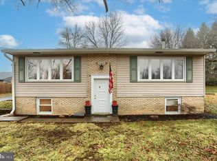 162 N Fairville Ave, Harrisburg, PA 17112