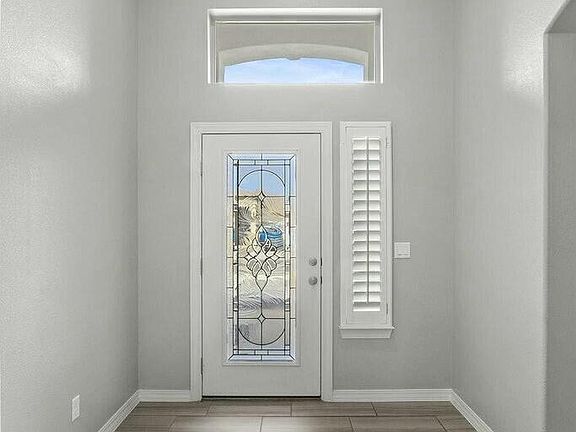2nd image of 4720 Marisabel Azcarate St