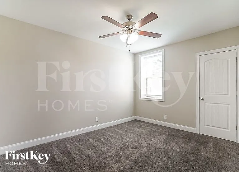 1315 Golden Eagle Way — Photo 11