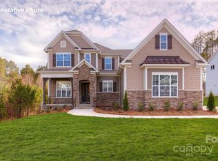 6142 Sylvan Dr, Denver, NC 28037