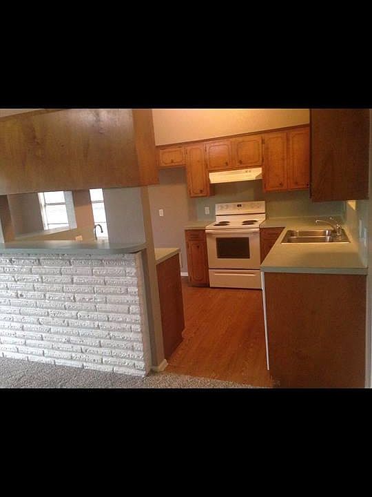 1st image of 3310 Crestmeadow Dr