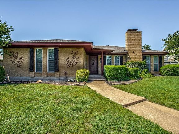 3rd image of 707 Lake Highlands Dr