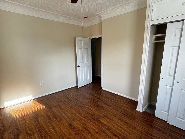 1100 E 180th St #2 — Photo 16