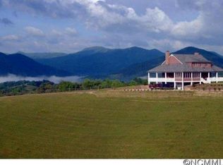 389 Upper Thomas Branch Rd, Marshall, NC 28753