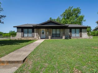 1808 Mims St, Fort Worth, TX 76112