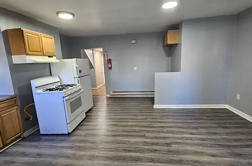94 N Main St #1 Photo 1