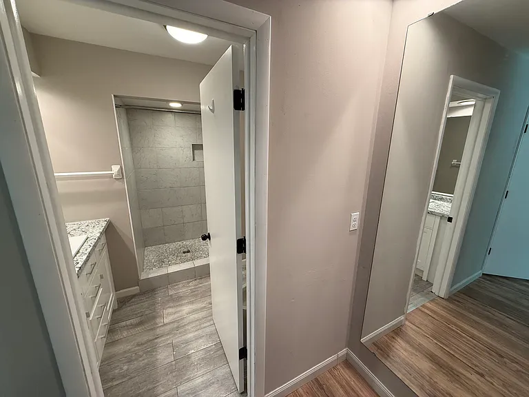 904 Bluffway Dr #902 — Photo 16