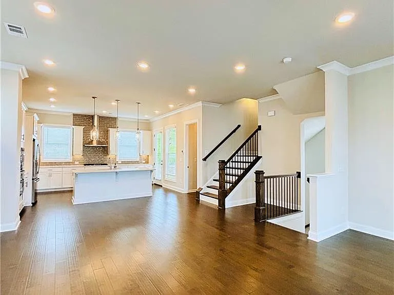 657 Summit Hill Way — Photo 17