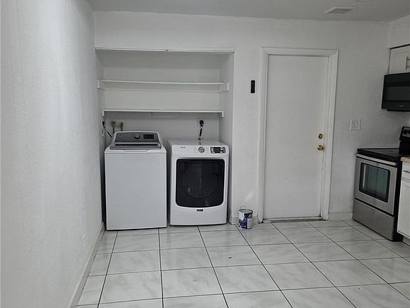 4th image of 5508 8th Ave