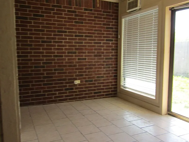 4104 SW Wendy Dr — Photo 24