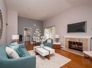 300 Commander Ln, Redwood City, CA 94065