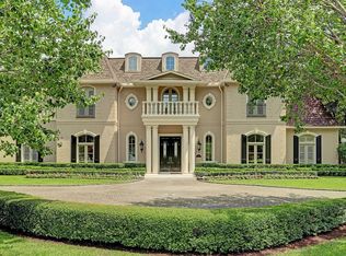 210 Millbrook St, Houston, TX 77024