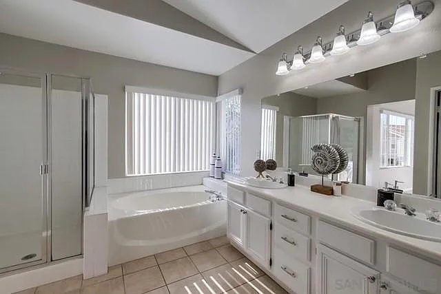 9463 Compass Point Dr S — Photo 20