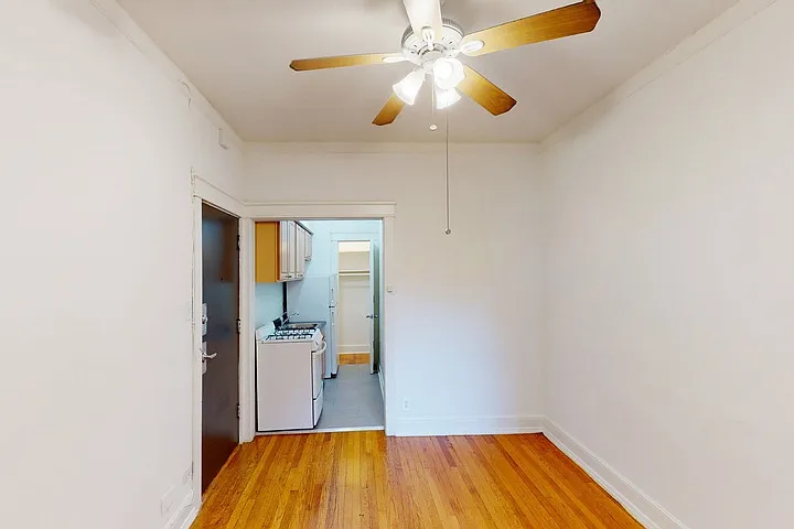 5528-5532 S. Everett Avenue — Photo 12